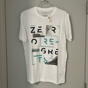 Aeropostale men graphic tee, white and size small. New with tags.